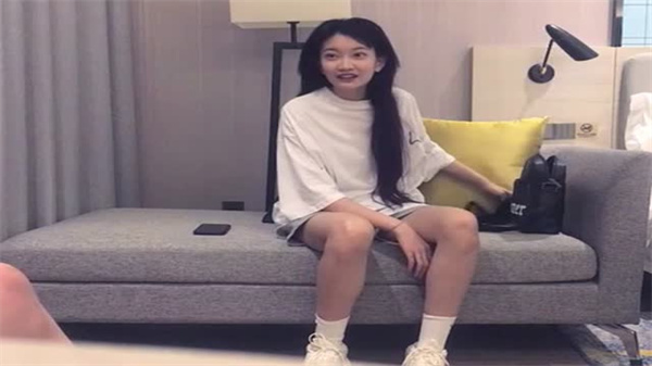 纹身辣妹火辣身材狂野交合 太子探花剧情激烈抽插